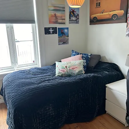 Close To Ons And Center *